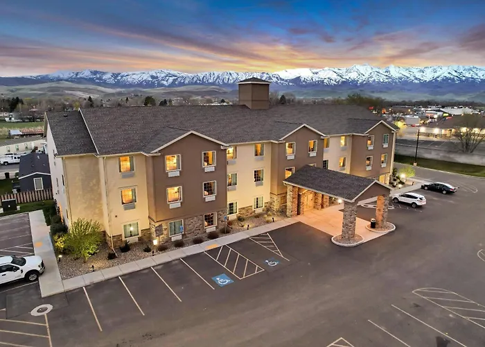 Comfort Inn & Suites Morgan - South Ogden